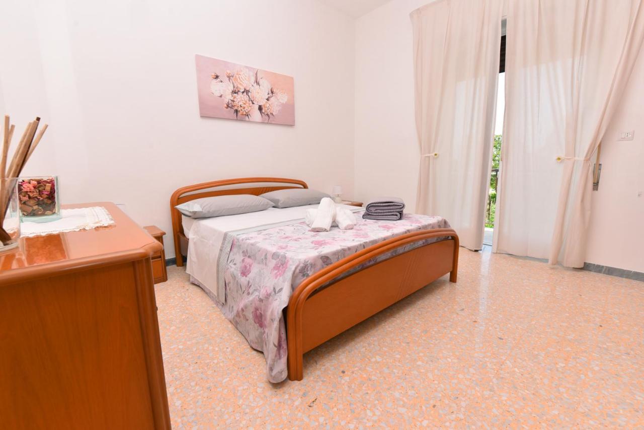 Apartamento La Terrazza Sugli Dei Pianillo Exterior foto