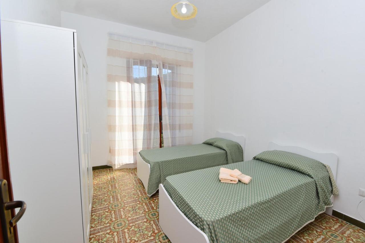 Apartamento La Terrazza Sugli Dei Pianillo Exterior foto